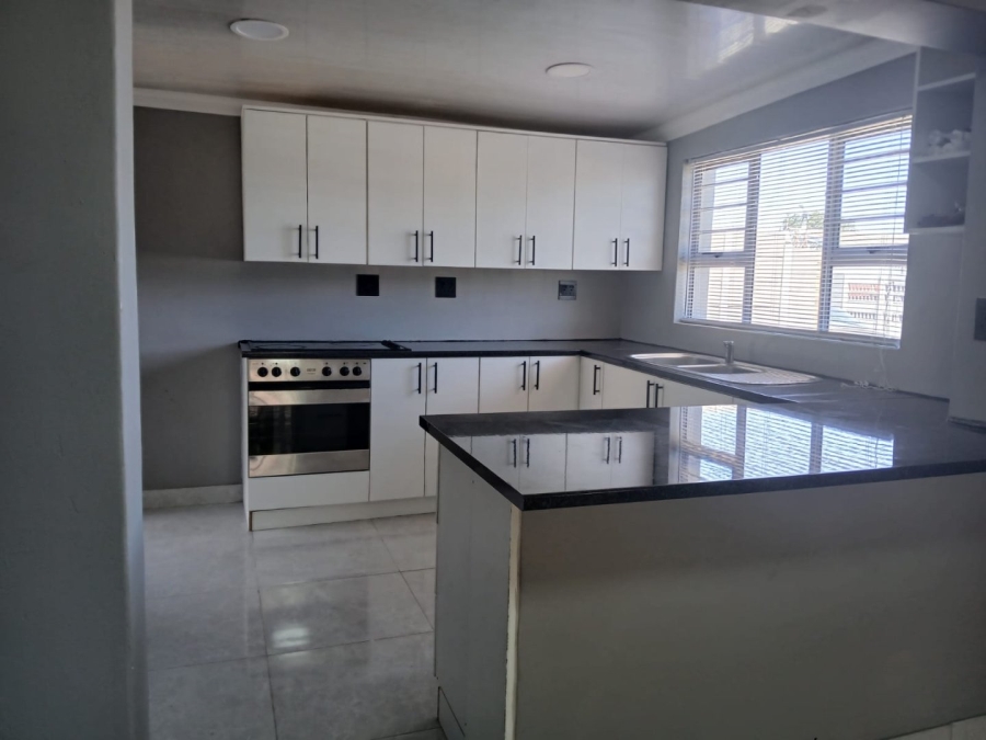 To Let 2 Bedroom Property for Rent in Parow Valley Western Cape